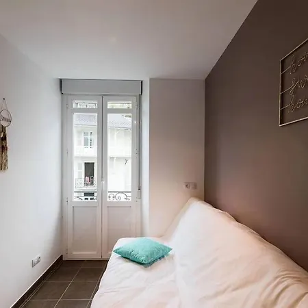 Albatros Appartement Lourdes Buitenkant foto